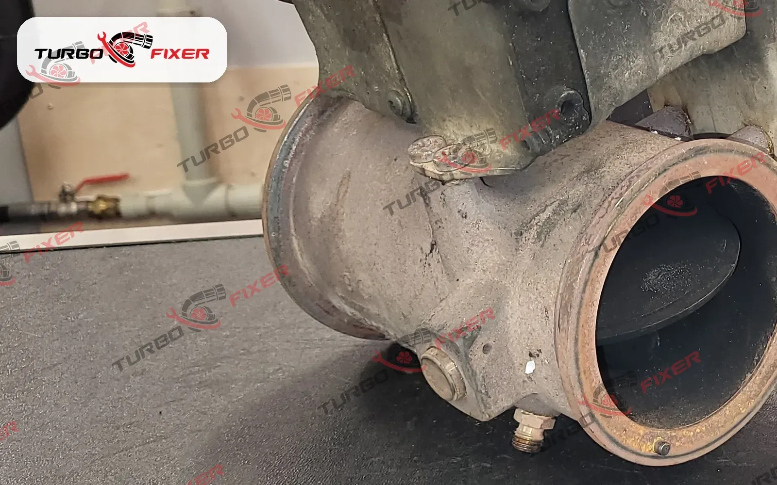 Worn DAF BPV valve before regeneration — corroded, leaking seals, typical failure condition